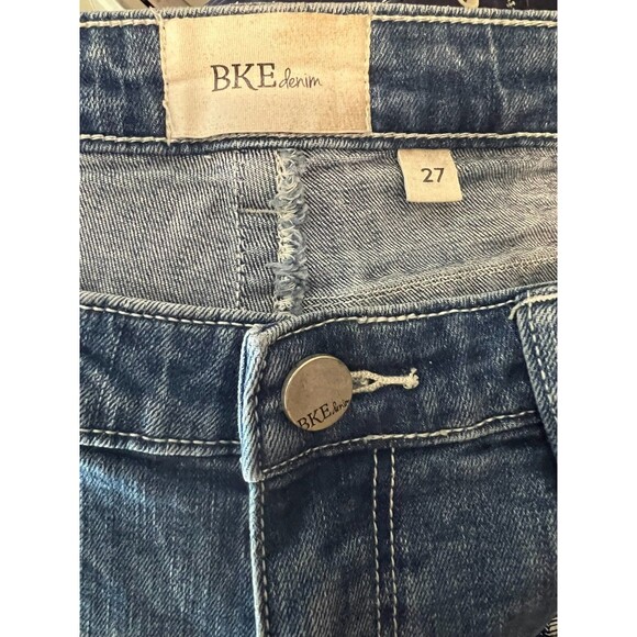 BKE Payton 5" Denim Jean Shorts  Women's Size 27  Distressed Repaired Stretch - Picture 8 of 9